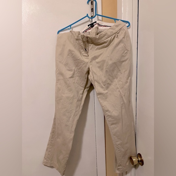 Size 8 Woman’s Kaki slacks - Picture 1 of 2